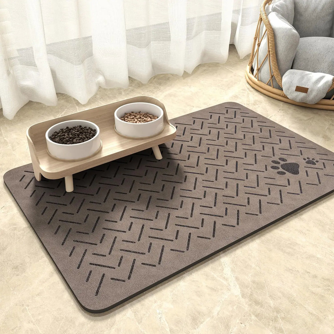 Absorbent Pet Feeding Mat – Quick-Dry with Non-Slip Rubber Backing