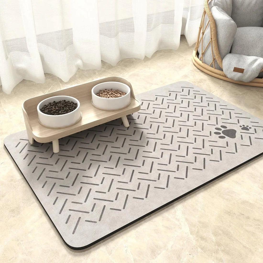 Absorbent Pet Feeding Mat – Quick-Dry with Non-Slip Rubber Backing